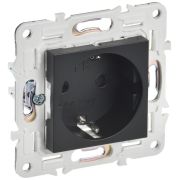 Розетка SKANDY 16А с заземл. защ. шторки SK-R04Bl черн. IEK SK-R14-16-K02